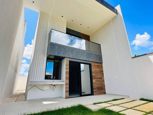 Casa para Venda em Eusébio - 3