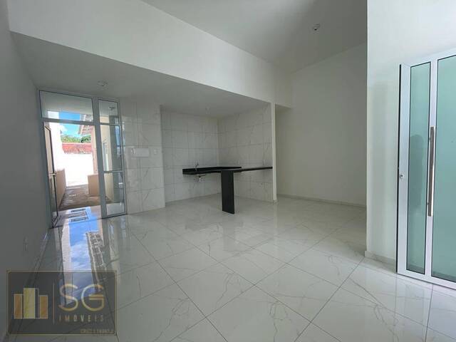 Casa para Venda em Eusébio - 2