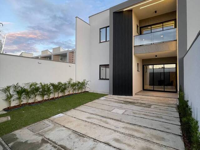 #1041 - Casa para Venda em Eusébio - CE - 1