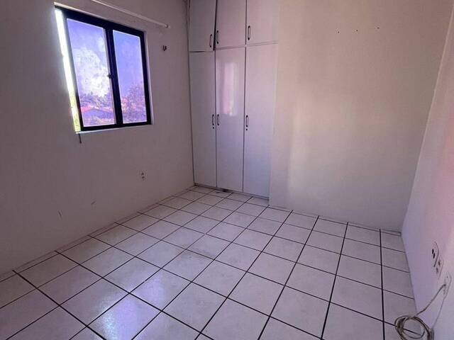 Apartamento para Venda em Fortaleza - 4