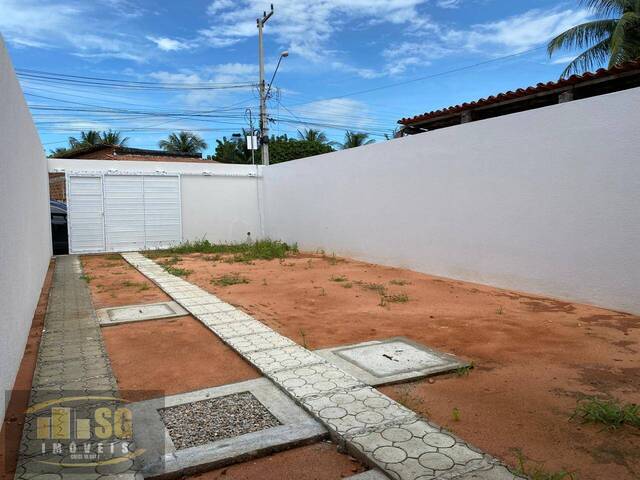 Casa para Venda em Eusébio - 3