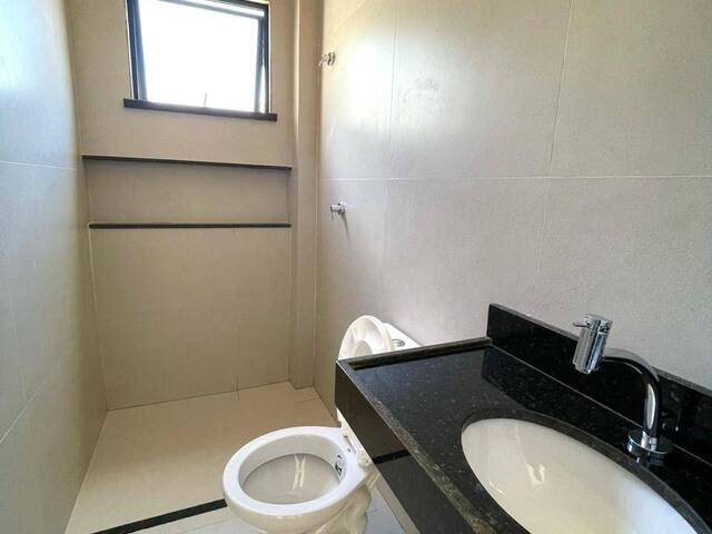 Casa para Venda em Eusébio - 5