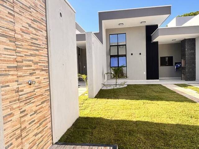 #1148 - Casa para Venda em Eusébio - CE - 1
