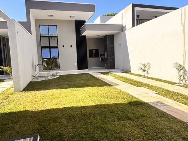 #1148 - Casa para Venda em Eusébio - CE - 2
