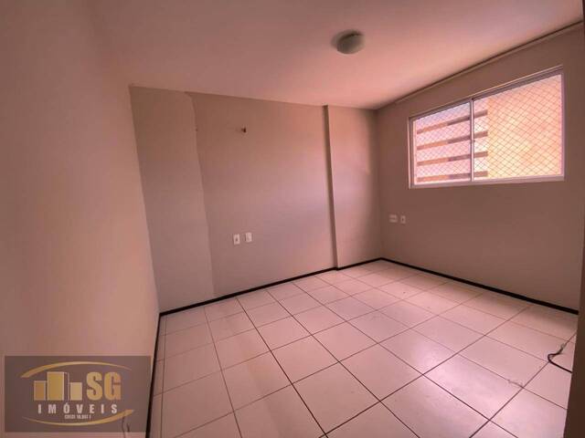 Apartamento para Venda em Fortaleza - 4