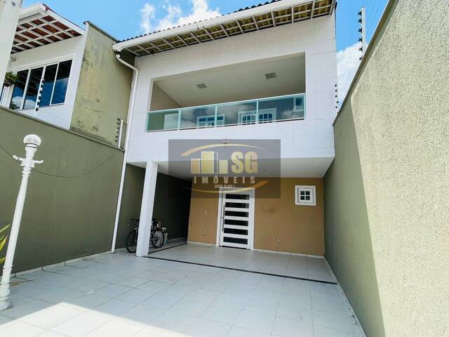 Casa para Venda em Fortaleza - 2