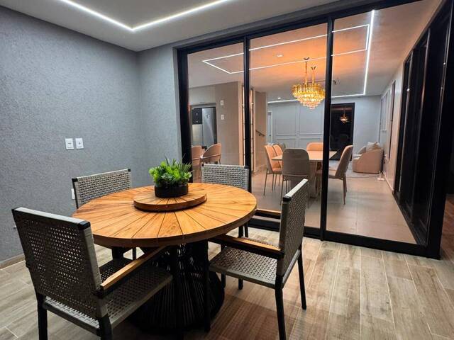 Casa para Venda em Eusébio - 4