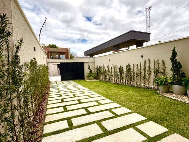 Casa para Venda em Eusébio - 2