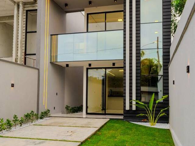 Casa para Venda em Eusébio - 3