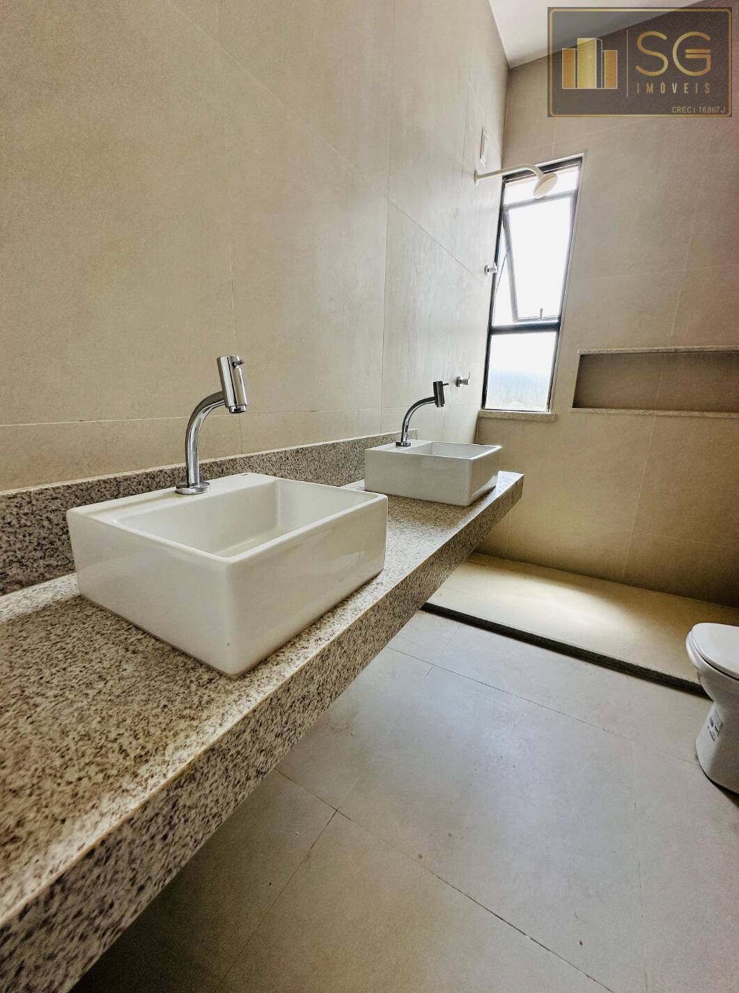 Casa, 3 quartos, 226 m² - Foto 8