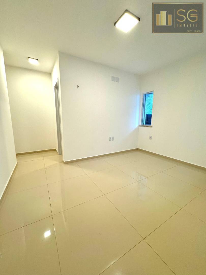 Casa, 3 quartos, 177 m² - Foto 2