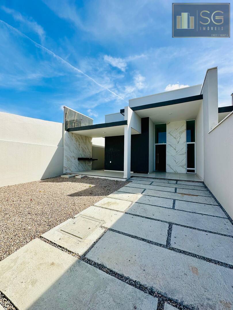 Casa, 3 quartos, 107 m² - Foto 1