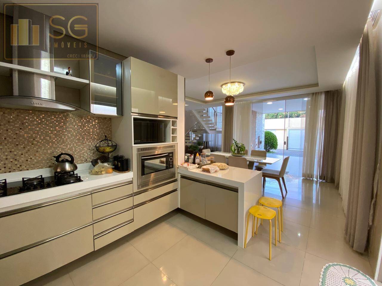 Casa, 3 quartos, 290 m² - Foto 6