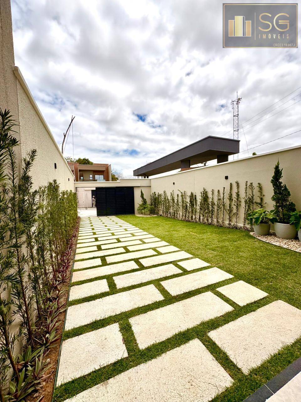 Casa, 4 quartos, 132 m² - Foto 2