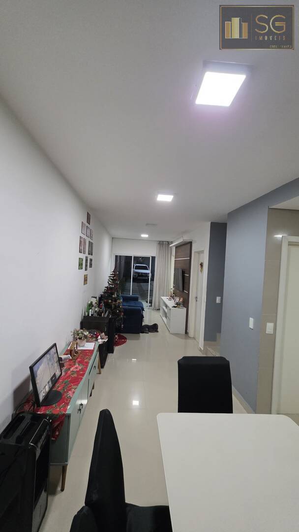 Casa, 3 quartos, 200 m² - Foto 3