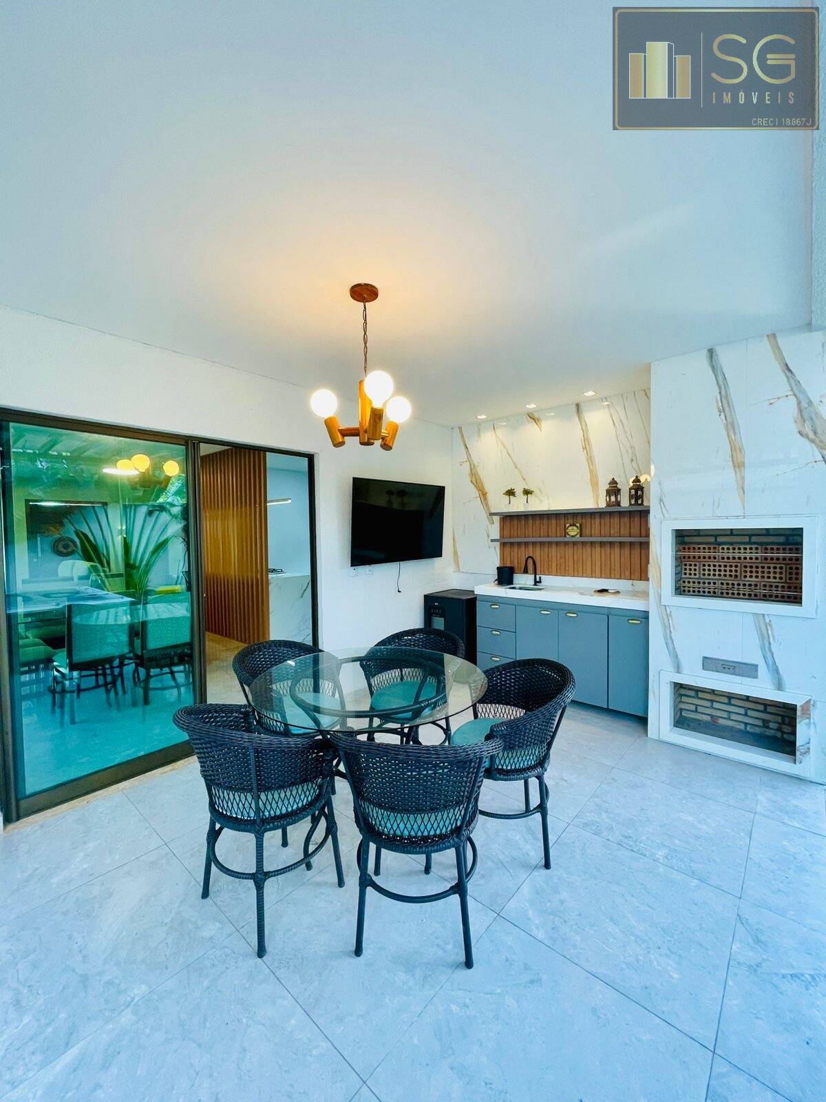 Casa, 4 quartos, 236 m² - Foto 3