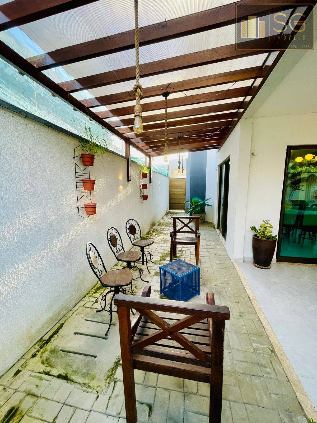 Casa, 4 quartos, 236 m² - Foto 10